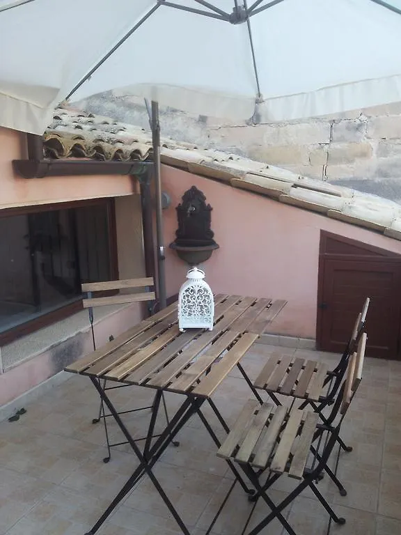 Cirasa Villa Ragusa Tatil Evi